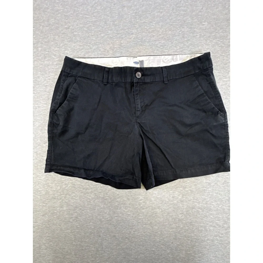 Old Navy Everyday Shorts Womens‎ 12 Black Chino Mid Rise 5 Inch Inseam Regular